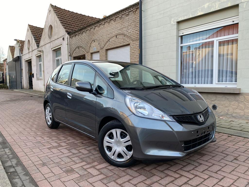 Honda Jazz 1.3i Benzine /2014/37000.km / Automaat / Garantie, Euro 5, Stof, 4 cilinders, 5 zetels