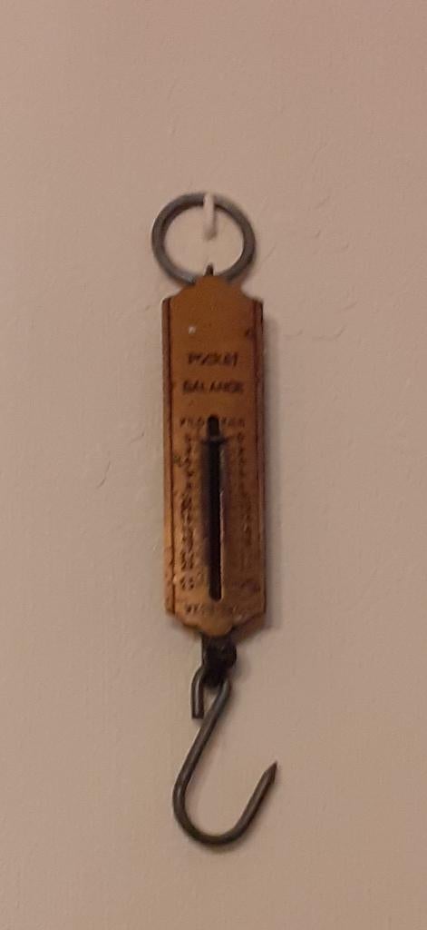 Antieke hangweegschaal koper twee stuks, Ophalen of Verzenden