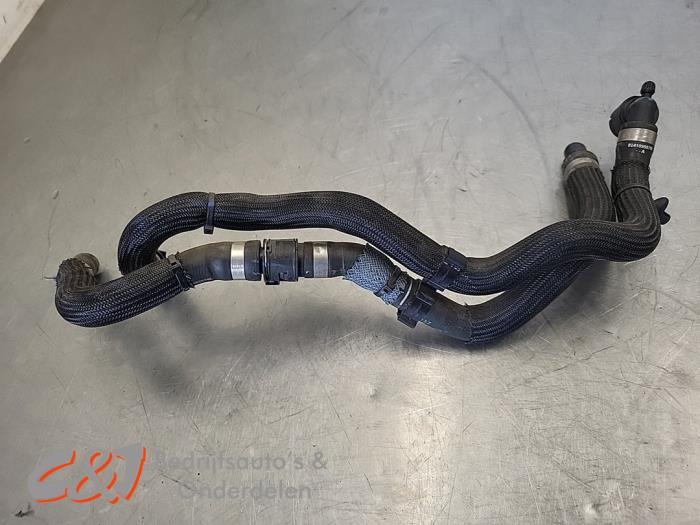 Radiateurslang van een Fiat Talento, Gebruikt, -, - 20
7903AG  Hoogeveen, Ophalen of Verzenden