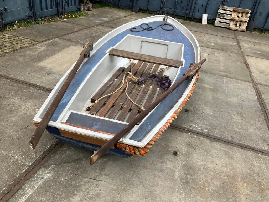 Bateau à rames à vendre, Enlèvement, Utilisé, Polyester, 3 à 6 mètres