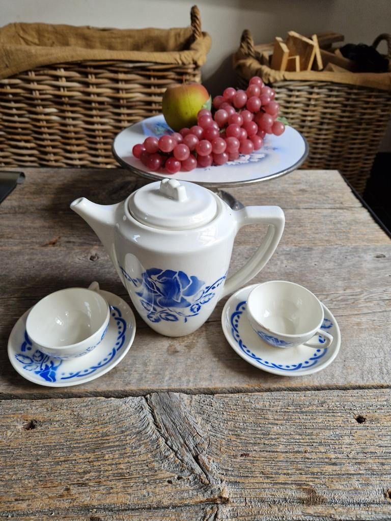 Cafetière et ses deux tasses et sous tasses Digoin Sarreguem, Antiquités & Art, Enlèvement ou Envoi