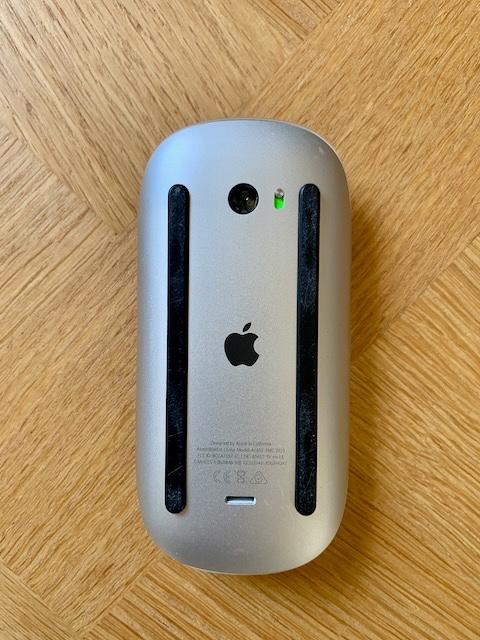 Apple Magic Muis (Wireless), Computers en Software, Muizen, Muis, Ophalen of Verzenden, Zo goed als nieuw, Draadloos