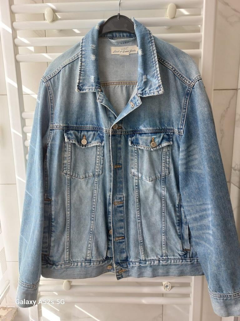 Veste jeans homme H&M taille médium état impeccable  45 €, Kleding | Heren, Ophalen