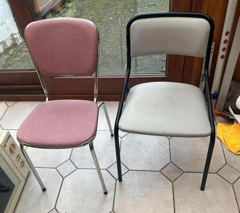 Stoelen niks aan, Ophalen