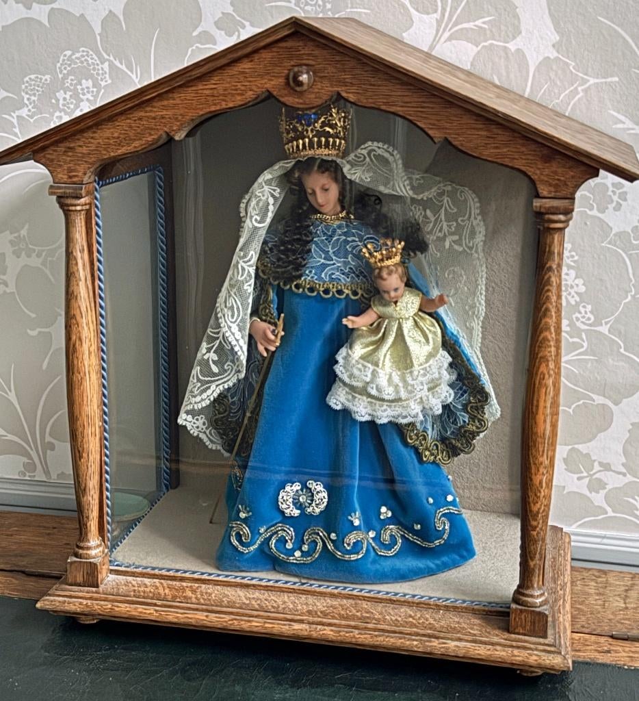 Chapelle murale en bois « Marie et Jésus », Enlèvement ou Envoi