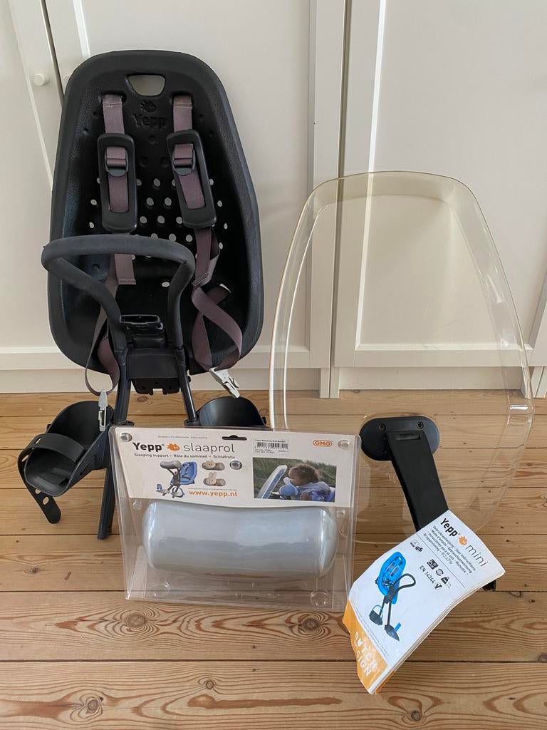 Thule Yepp Mini voorzitje, Fietsen en Brommers, Ophalen, Gebruikt, Voorzitje, Voetsteuntjes