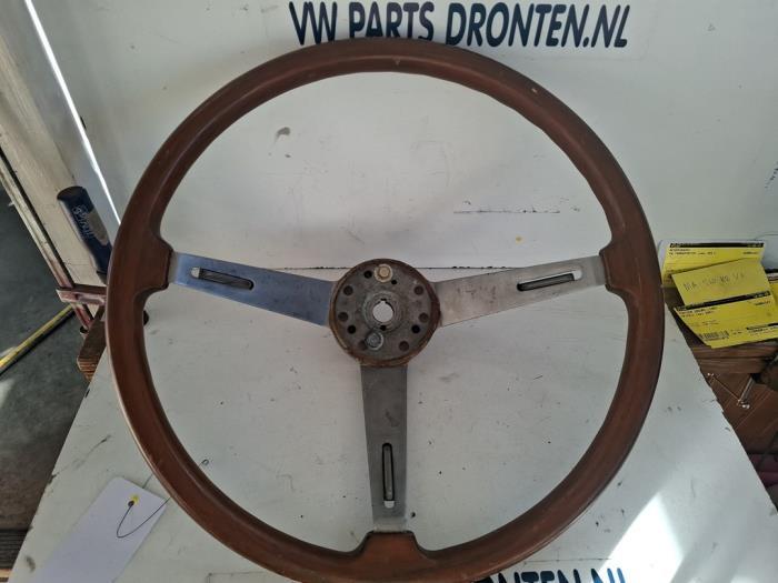 Volant d'un Alfa Romeo Giulia, -, 3 mois de garantie, Utilisé, Alfa Romeo