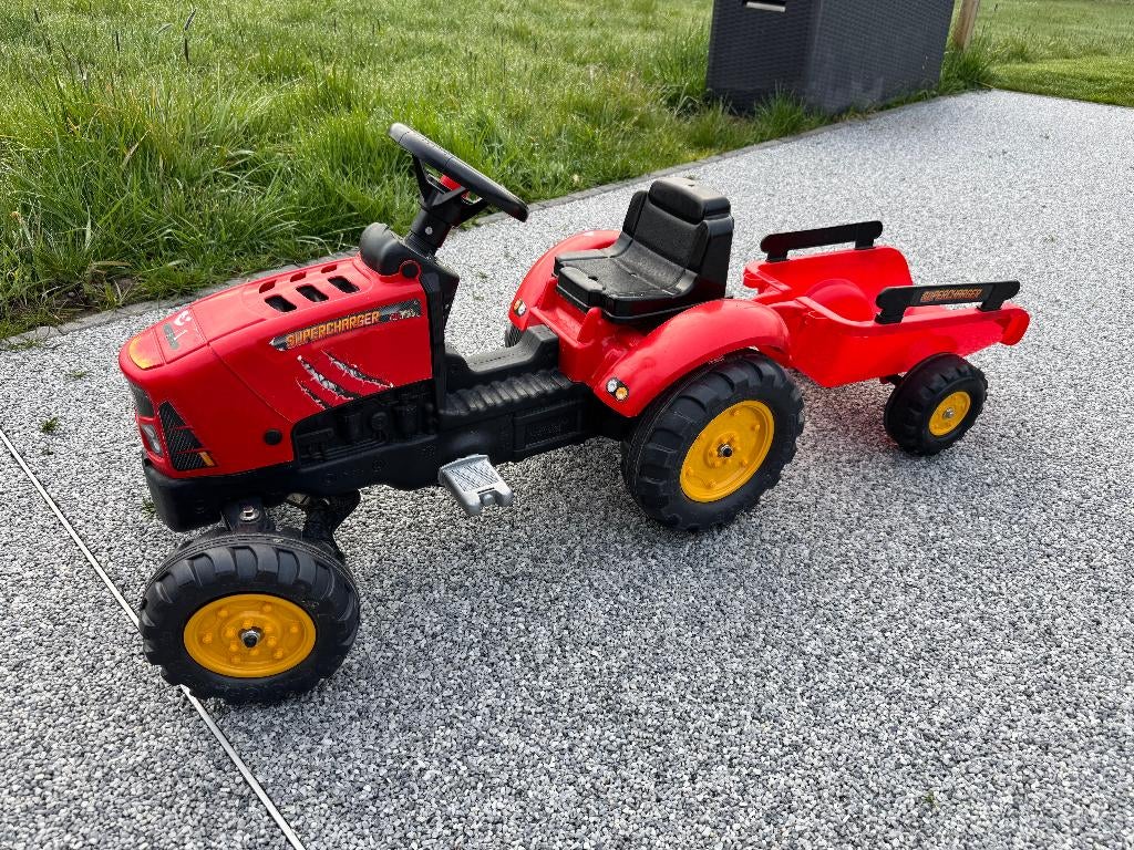 Falk rode kindertractor met aanhanger — zeer goede staat, Kinderen en Baby's, Speelgoed | Buiten | Voertuigen en Loopfietsen, Zo goed als nieuw