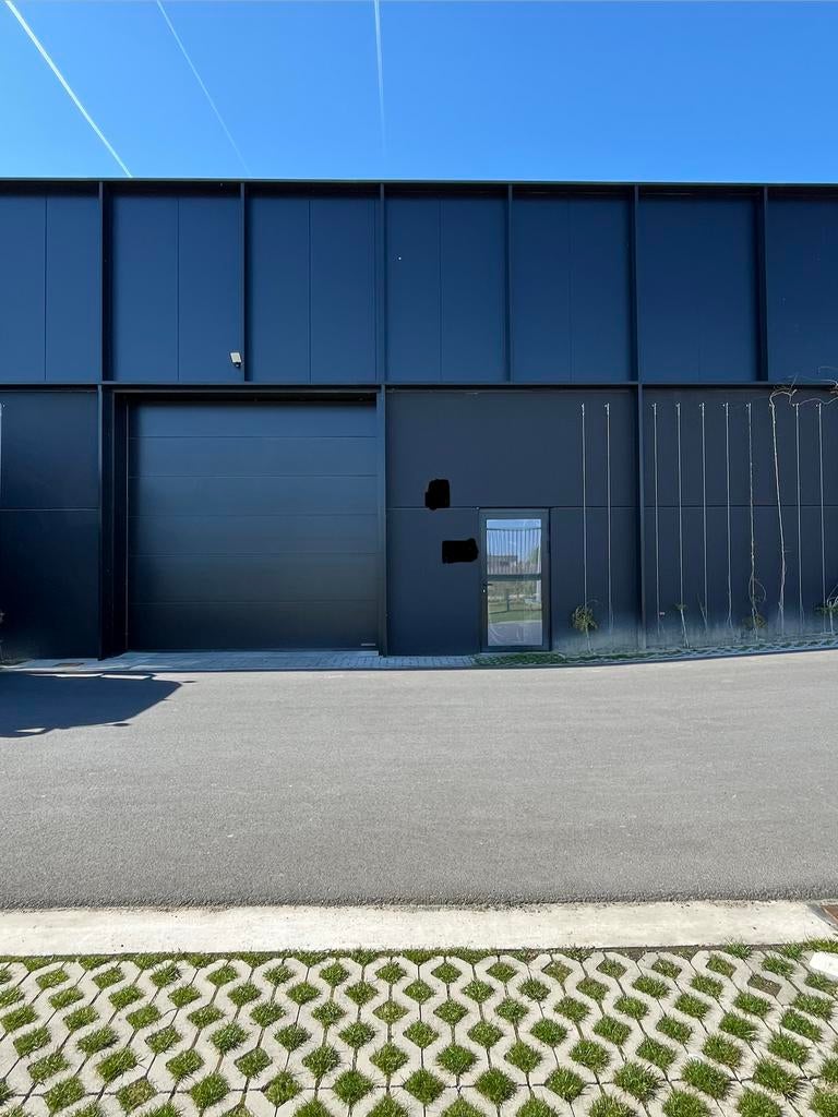 Nieuwbouw ruimte/ opslag/stockage te huur in Ternat