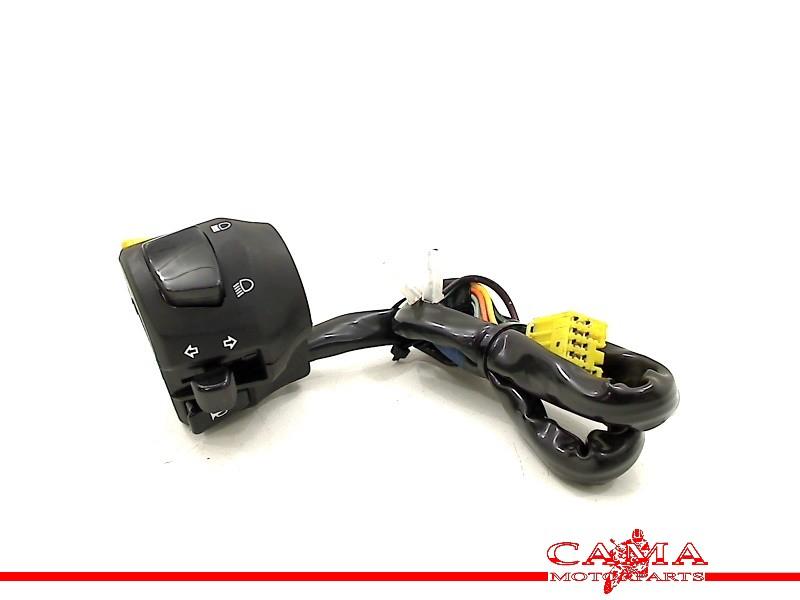 STUURSCHAKELAAR LINKS Suzuki AN 400 Burgman 2018- (AN400), Motoren, Dhr. S. di Majo, Gebruikt, Info@cama-motorparts.nl, P.J. Troelstraweg 8 8
3144 CX  MAASSLUIS, NL