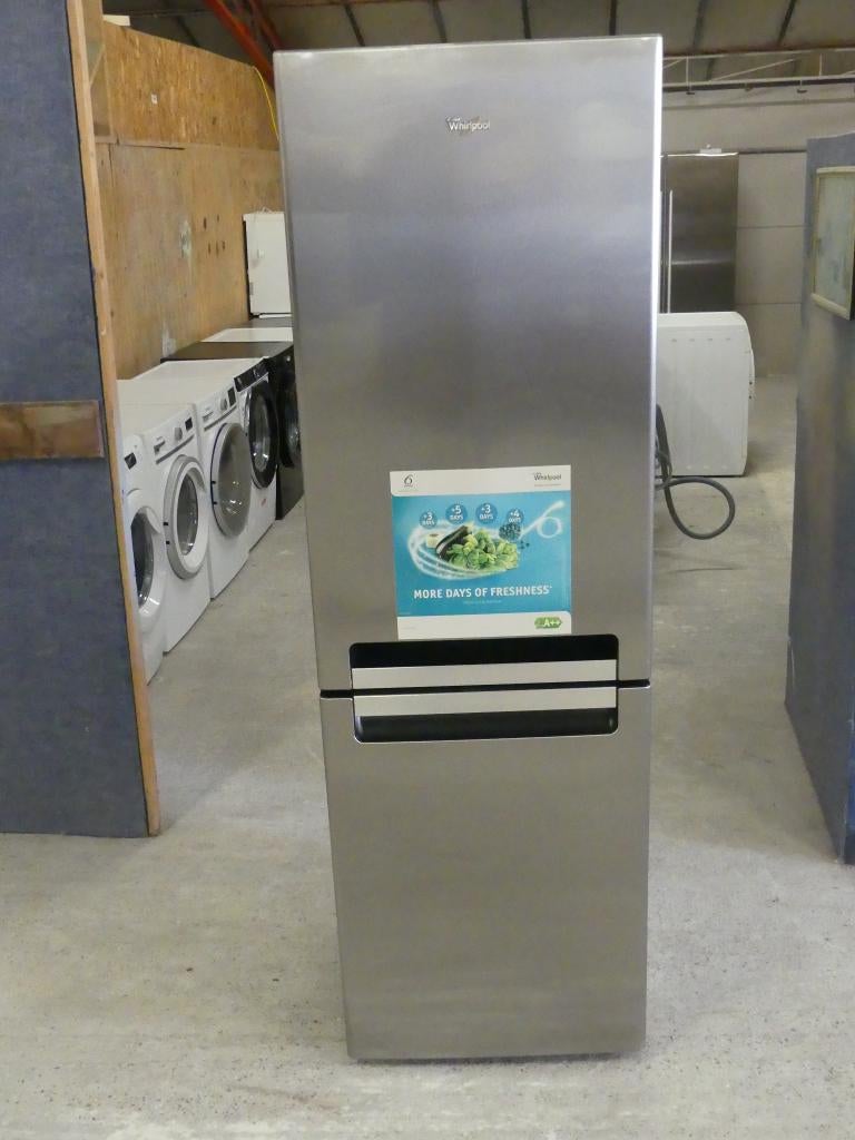 Combi Koelkast- diepvries Whirlpool A++ met 3 mnd garantie, Elektronische apparatuur, Koelkasten en IJskasten, Ophalen, 200 liter of meer
