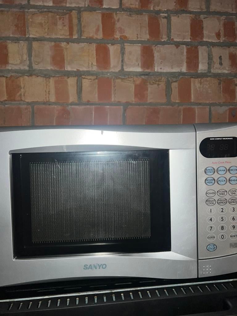 Microgolfoven, Elektronische apparatuur, Microgolfovens, Ophalen, Zo goed als nieuw, Oven, Microgolfoven