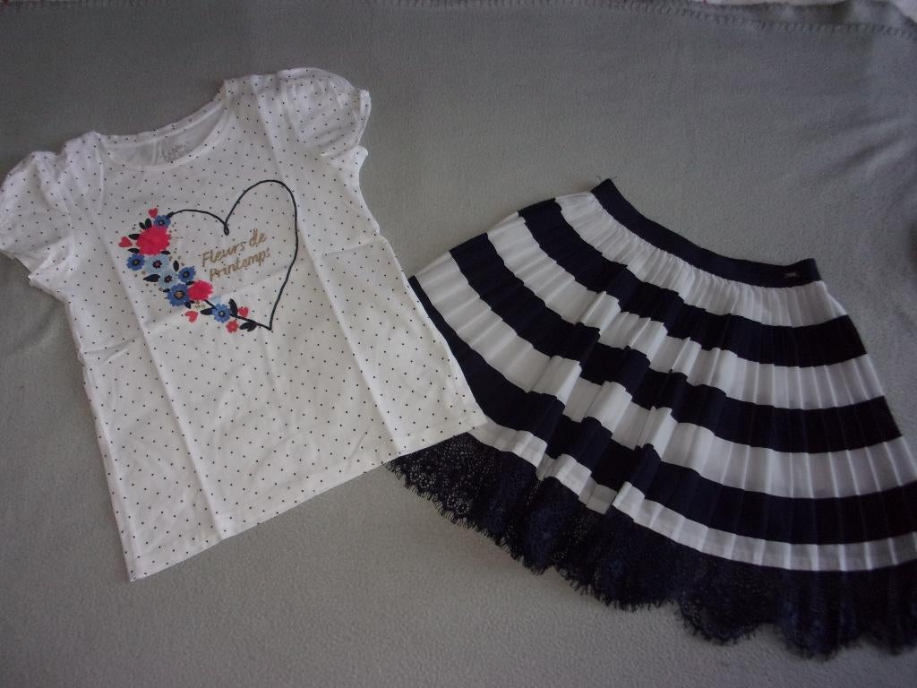 2 delig meisjes setje. Maat 140. (MAYORAL), Meisje, MAYORAL, Ophalen of Verzenden, Zo goed als nieuw