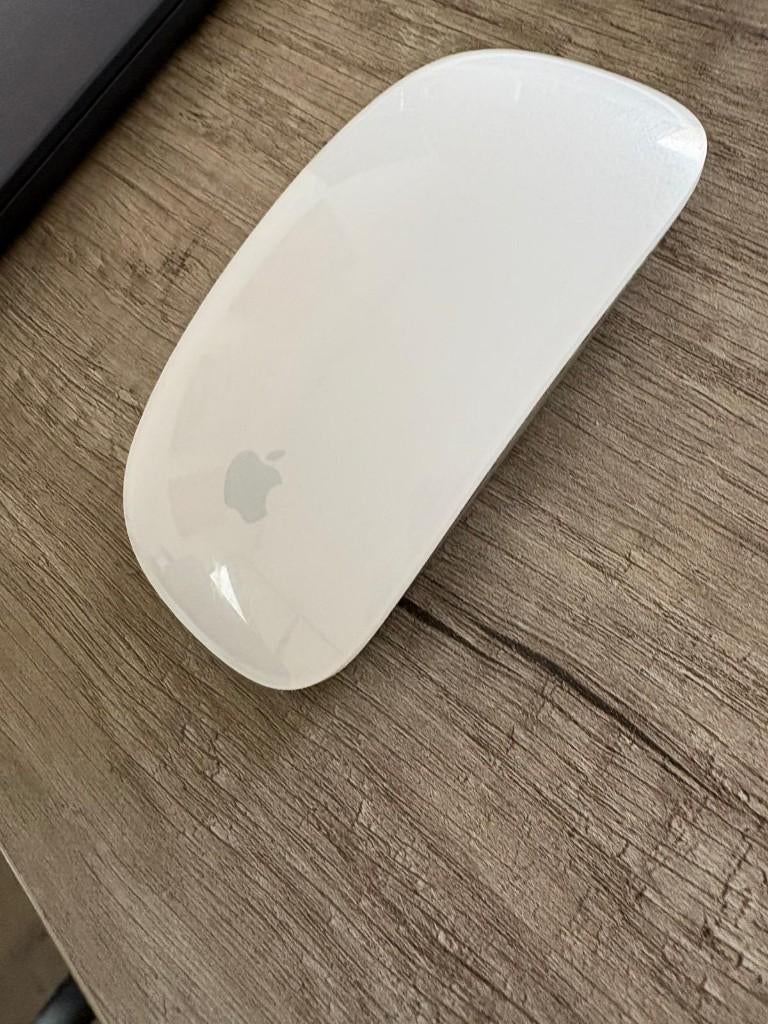 Apple Magic Muis, Computers en Software, Muizen, Muis, Ophalen of Verzenden, Zo goed als nieuw, Draadloos