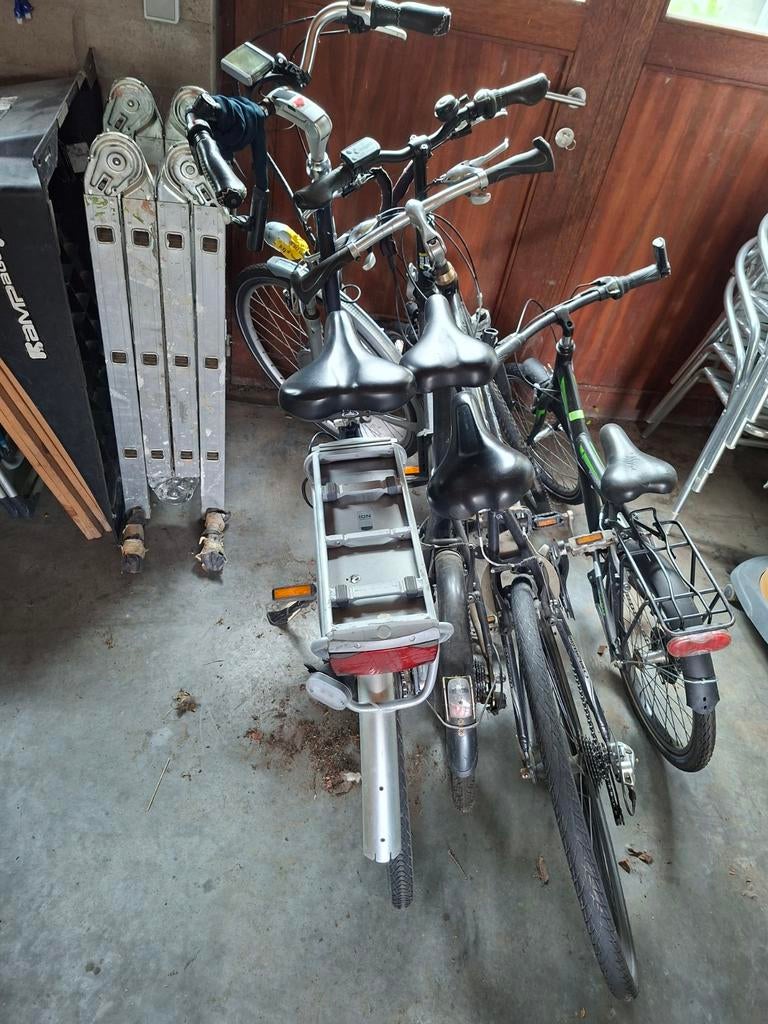 Lot fietsen te herstellen, Ophalen