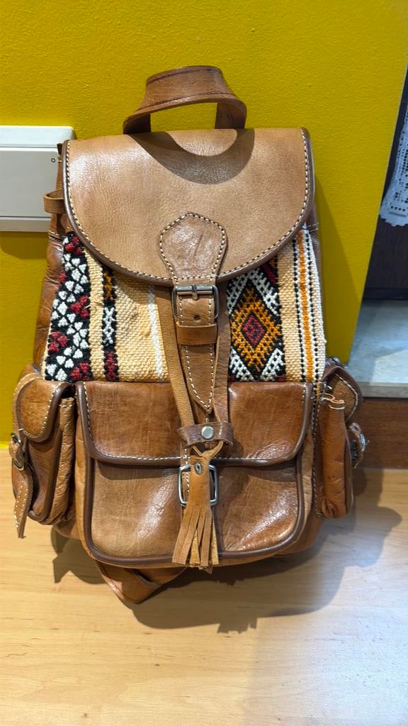 Marokkaanse handgemaakte leren rugzak 34/28/13 cm, Ophalen of Verzenden, Zo goed als nieuw