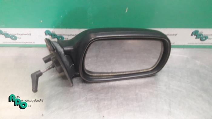 Rétroviseur extérieur droit d'un Toyota Starlet (Starlet 9, -, 3 mois de garantie, Toyota, Utilisé