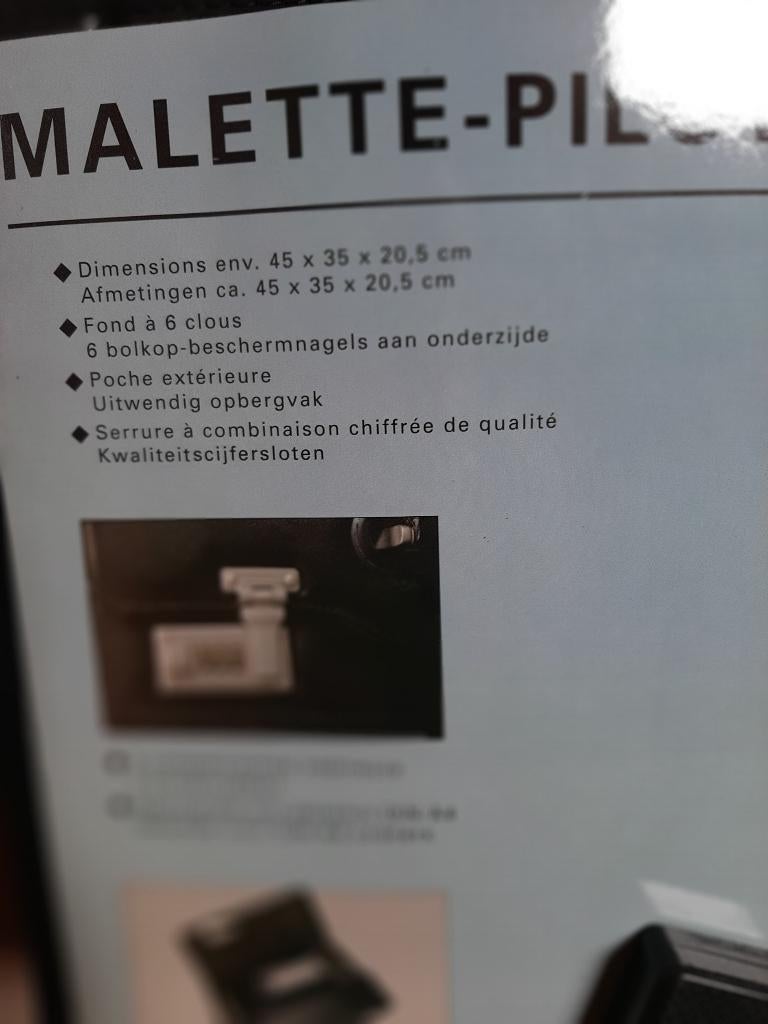 NOUVEAU cas pilote, Enlèvement, Neuf, Plastique dur, Clé