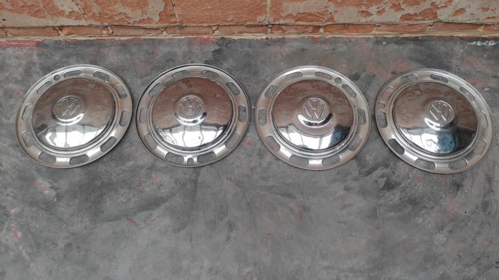 Volkswagen VW Kever wieldeksels met sierringen, Autos : Divers, Enjoliveurs, Enlèvement, Utilisé