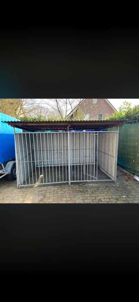 Hondenren, Animaux & Accessoires, Maisons pour chiens, Utilisé, Niche à chien, 100 cm ou plus, 110 cm ou plus, Enlèvement