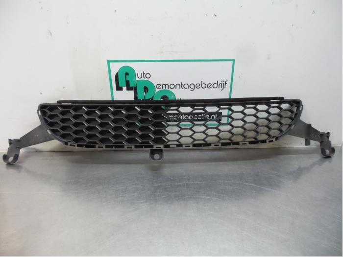 Grille van een Toyota Aygo (Aygo 08-), Auto-onderdelen, Gebruikt, -, -, Ophalen of Verzenden