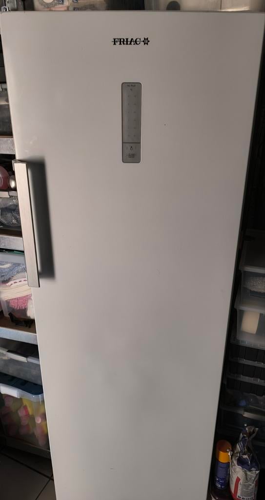 Congélateur FRIAC, Elektronische apparatuur, Vriezers en Diepvrieskisten, Zo goed als nieuw, Tussenbouw, Vrieskast, Ophalen
