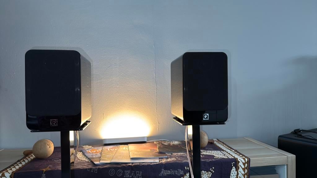 Q Acoustics 2010i, Audio, Tv en Foto, Luidsprekerboxen, Zo goed als nieuw, 60 tot 120 watt, Front, Rear of Stereo speakers, Ophalen