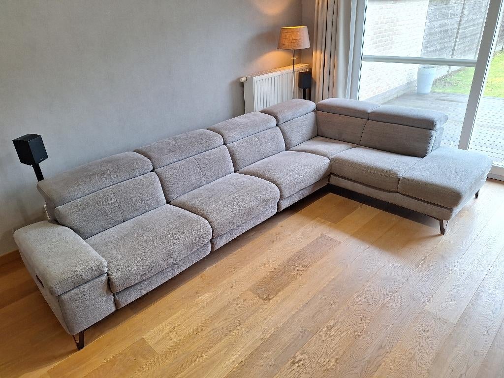 Zeer mooi HOEKSALON met elect.RELAX en verstelb.HOOFDSTEUNEN, Maison & Meubles, Canapés | Salons, Comme neuf, Banc d'angle, Autres dimensions