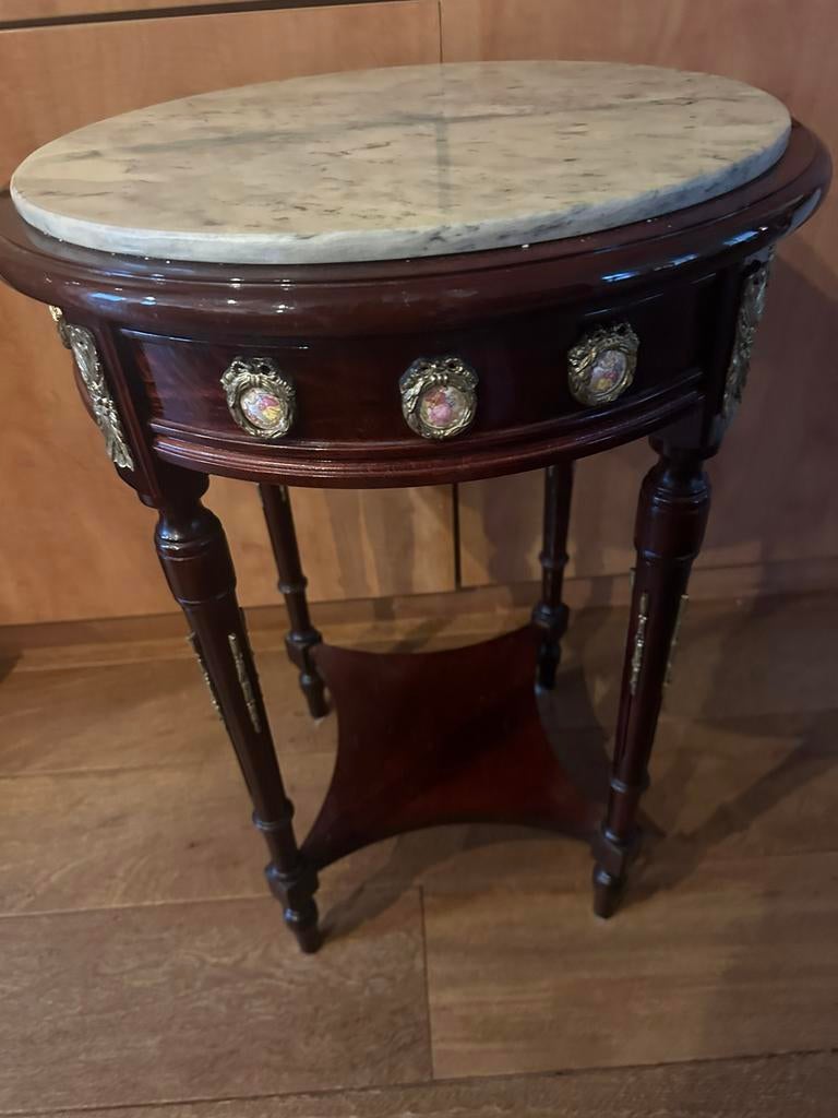 Prachtige bijzettafel met marmerblad, Ophalen of Verzenden