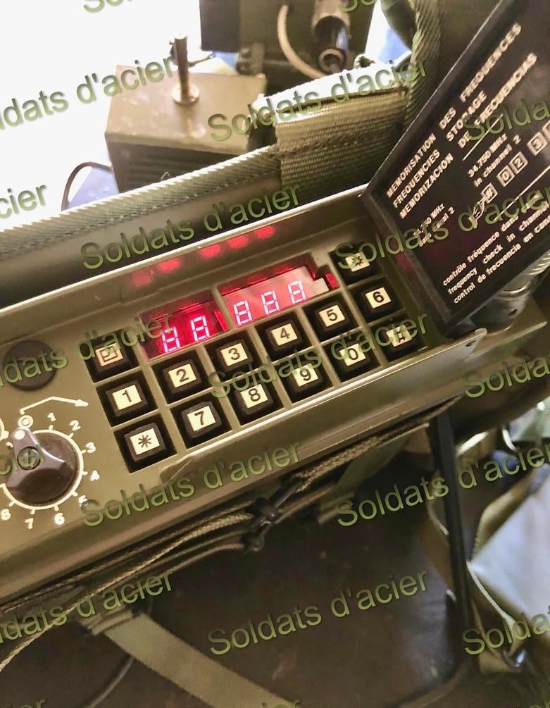 Radio Militaire TRC-552, Collections, Envoi, Autres