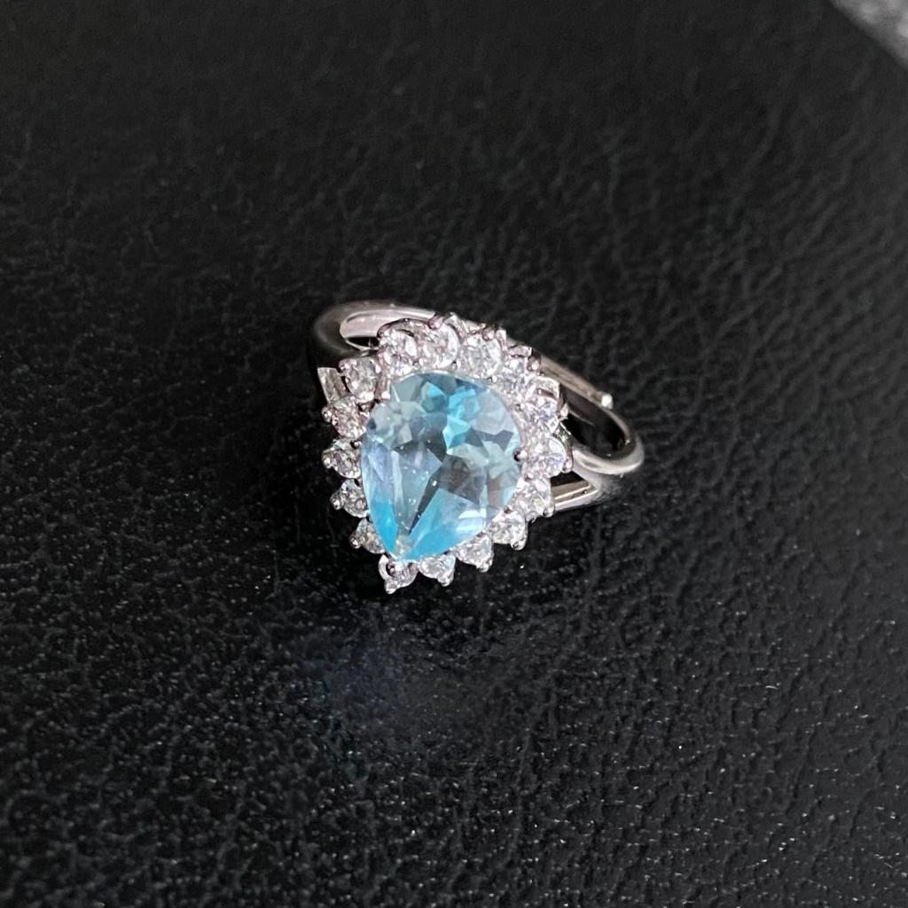Bague topaze bleu ciel naturelle taille adjustable, Bijoux, Sacs & Beauté, Neuf, Enlèvement ou Envoi, Bleu, Argent