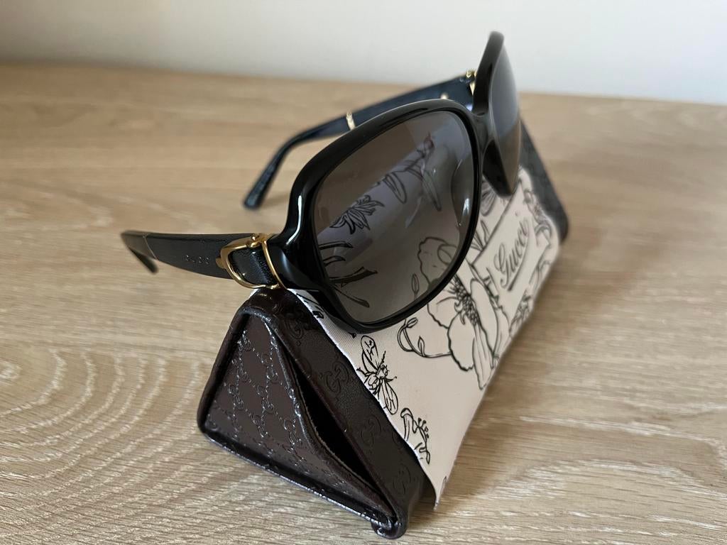 GUCCI zonnebrillen, Zwart, Zo goed als nieuw, Bril, Ophalen