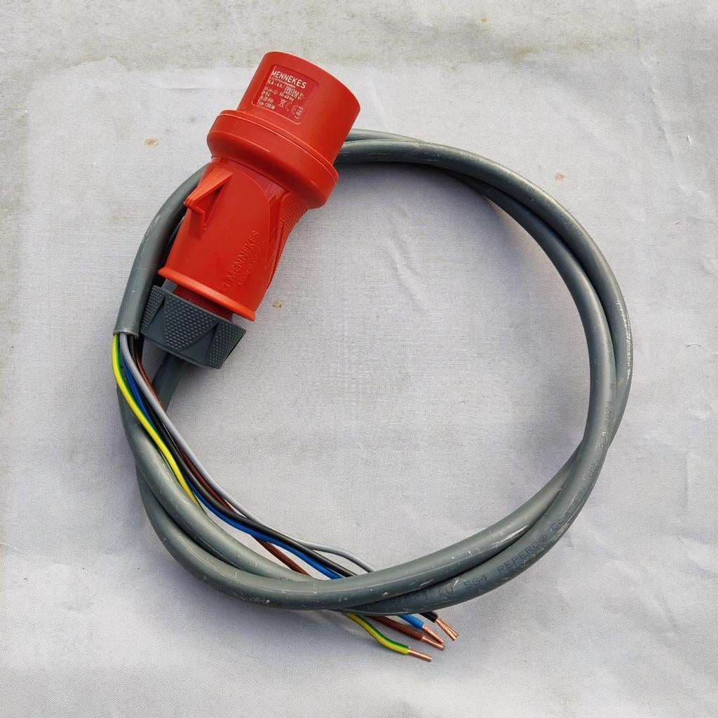 Kabel, Doe-het-zelf en Bouw, Elektriciteit en Kabels, Ophalen of Verzenden, Stekker