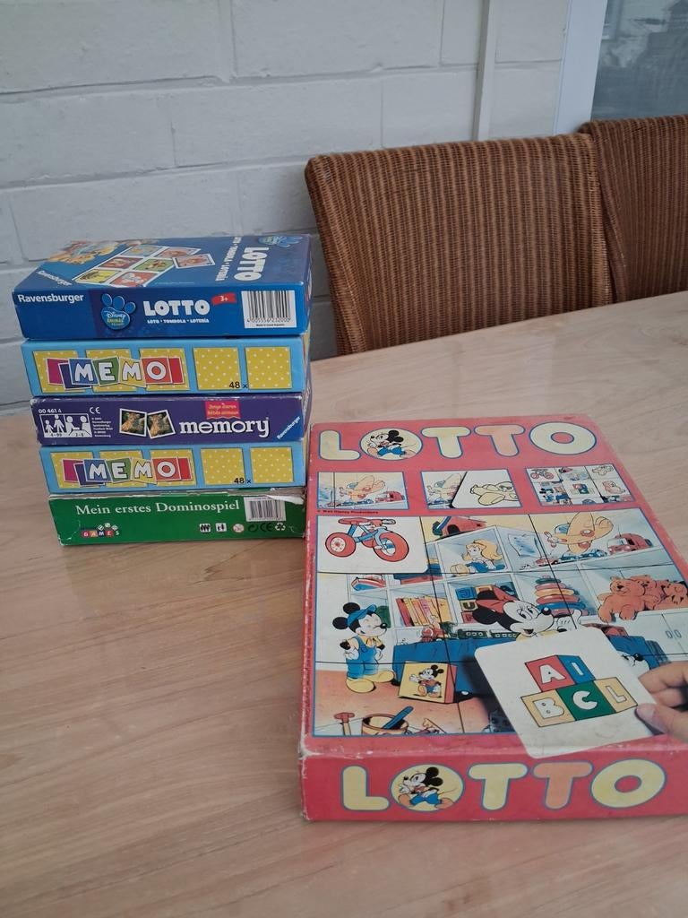 Loto, mémoire et domino, Enlèvement