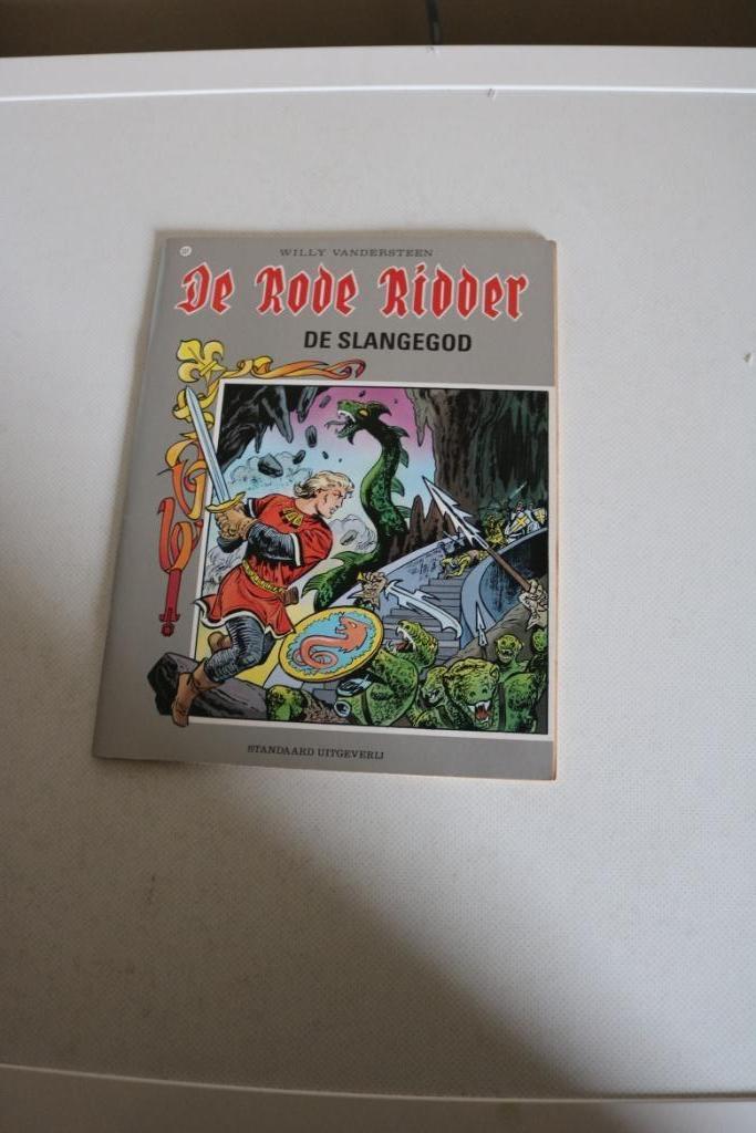 De Rode Ridder Nr 137 : De slangegod - 1-ste druk 1991, Eén stripboek, Ophalen of Verzenden, Zo goed als nieuw, Vandersteen W
