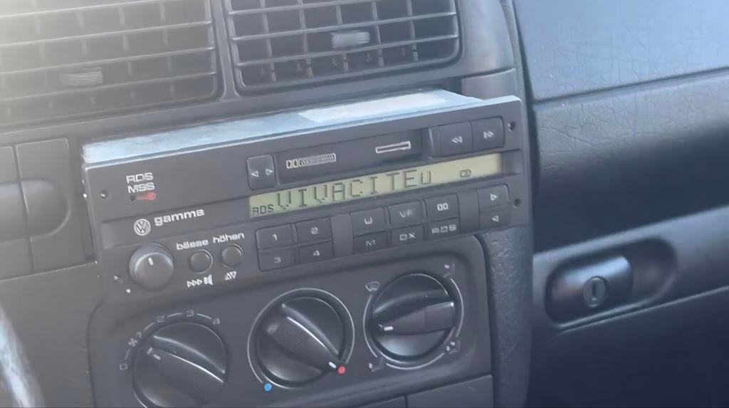 Radio Gamma 3 Bluetooth, Autos : Divers, Autoradios, Enlèvement