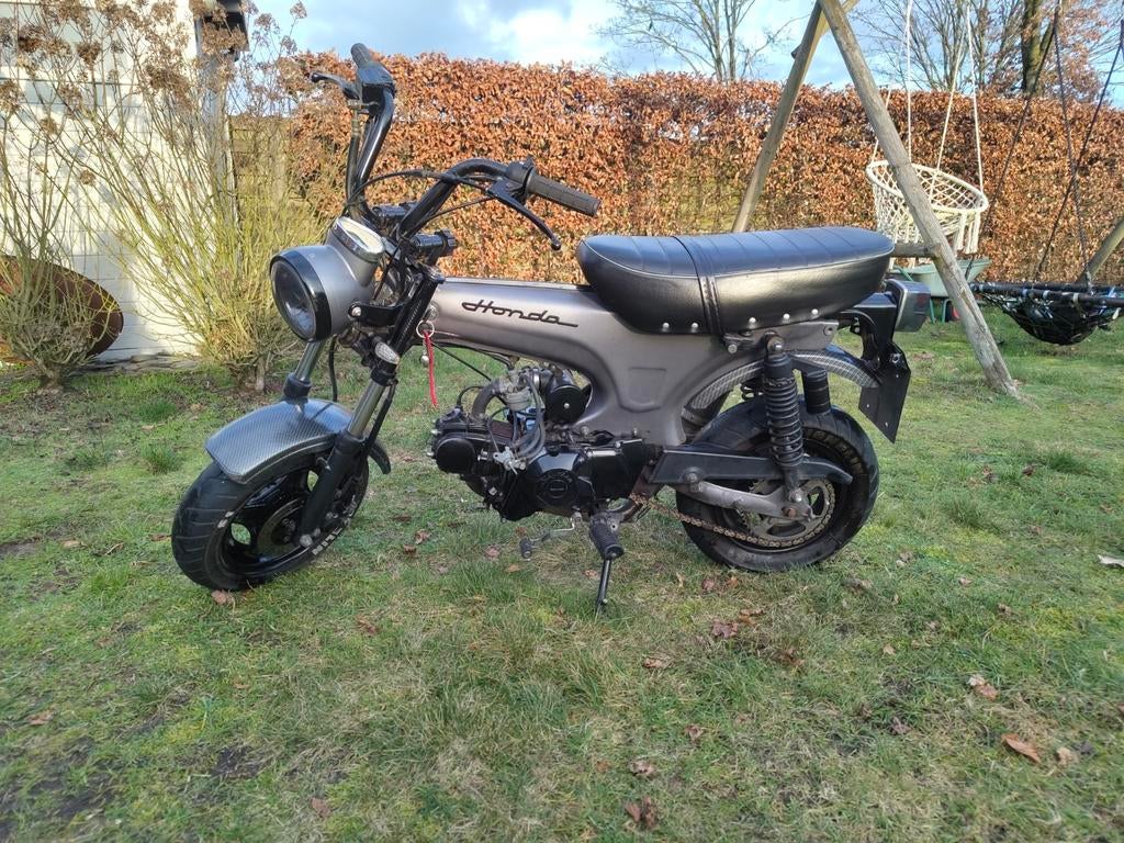 Dax skyteam 50cc, Fietsen en Brommers, Ophalen, 50 cc, Skyteam/zenhua