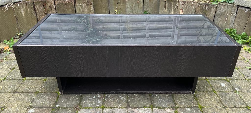Ikea Ramvik salontafel met glazen blad en 2 lades, Huis en Inrichting, Tafels | Salontafels, Gebruikt, Minder dan 50 cm, 50 tot 100 cm