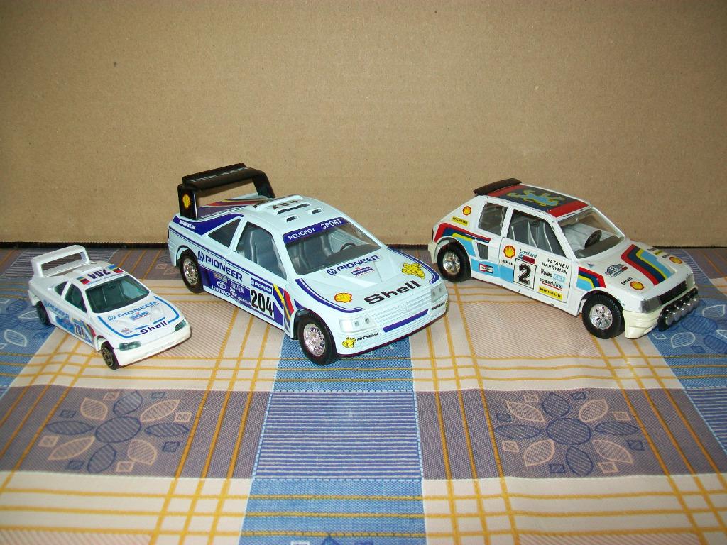 Bburago - Peugeot 405 205 - Rally - Paris Dakar - Burago, Verzamelen, Ophalen of Verzenden, Gebruikt, Auto's