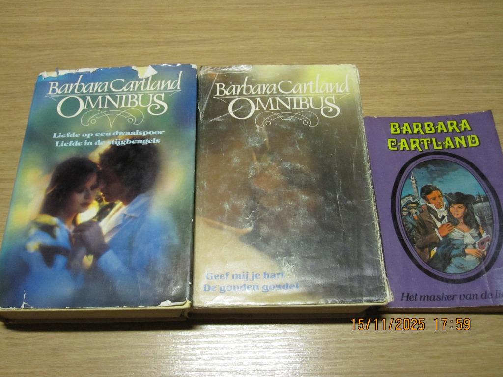 Boeken van Barbara Cartland, Livres, Romans, Enlèvement ou Envoi