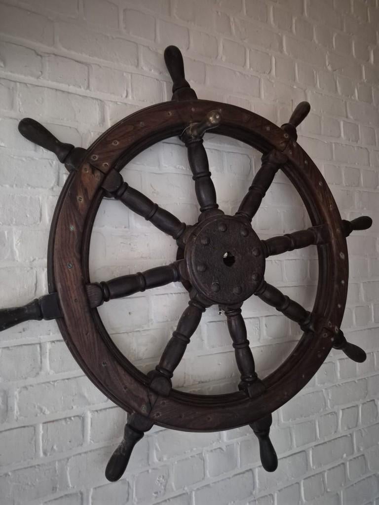 Gouvernail de bateau, Antiquités & Art, Enlèvement