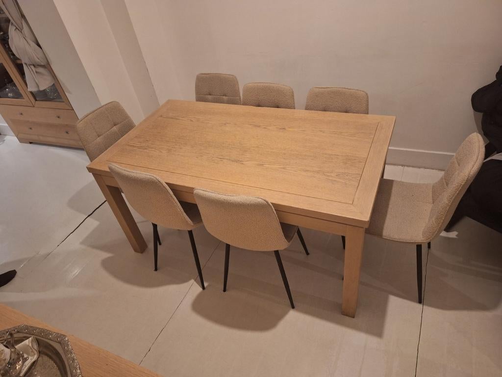 Salle à manger complète en chêne, Enlèvement