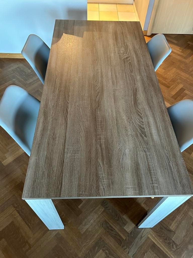 Eettafel, Ophalen, Zo goed als nieuw