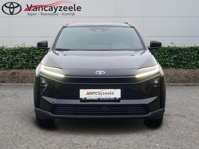 Toyota bZ4X Pure+cam+gps+sens V+A, Automaat, Zwart, 167 pk, Zwart