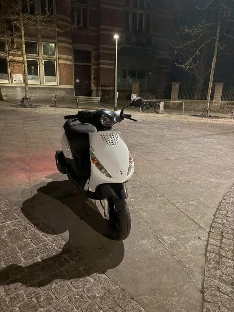 Piaggie zip Onderdelen, Ophalen, Zip