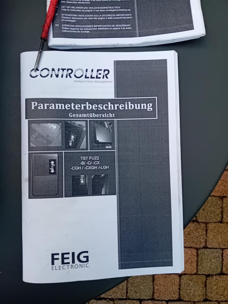 Feig poort of heksturing...Tst Fuz b 240 volt, Doe-het-zelf en Bouw, Motoren, Ophalen