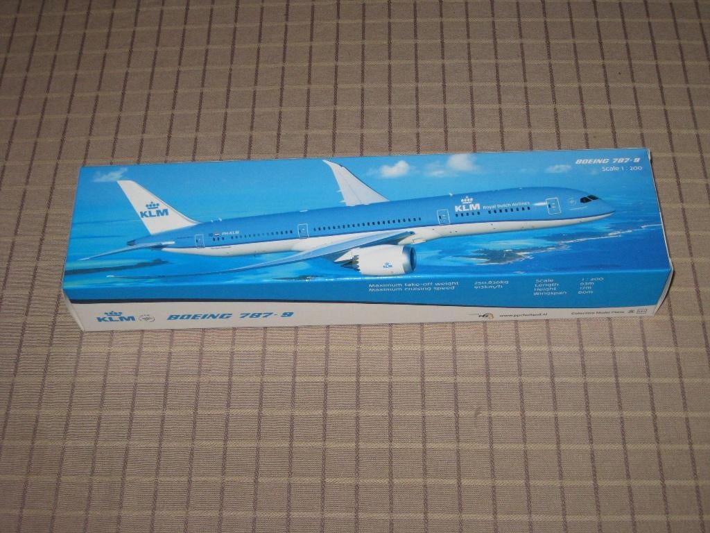 Schaalmodel 1:200 KLM Boeing 787-8, Ophalen, Schaalmodel