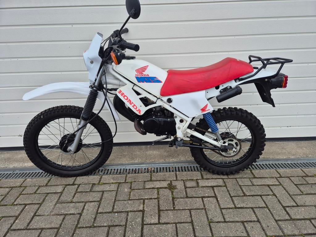 HONDA MT 5  2X, Fietsen en Brommers, Ophalen of Verzenden, MT