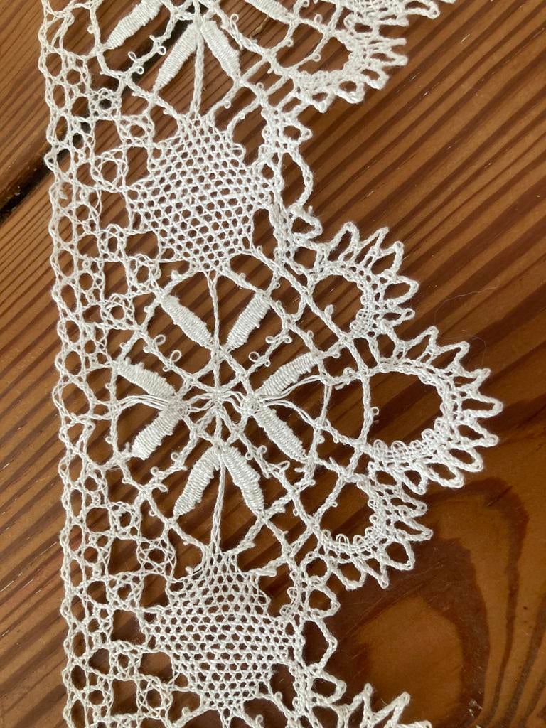 2 bobines de Cluny, côté, 1,65 m sur 9 cm/60 cm sur 4 cm, Envoi, Comme neuf