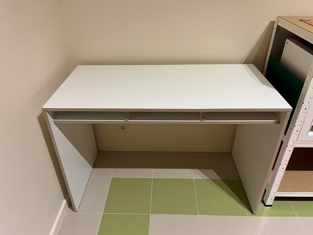 Bureau 55 x 112 x 75 cm, Maison & Meubles, Bureaux, Utilisé, Moderne, Panneau de particules ou MDF, Blanc, Espace de rangement